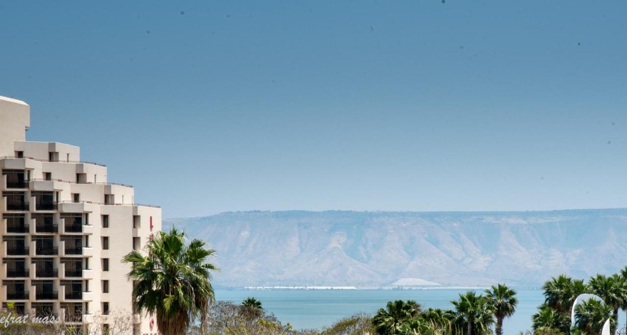 Selfie'S Boutique Hotel Tiberias Bagian luar foto