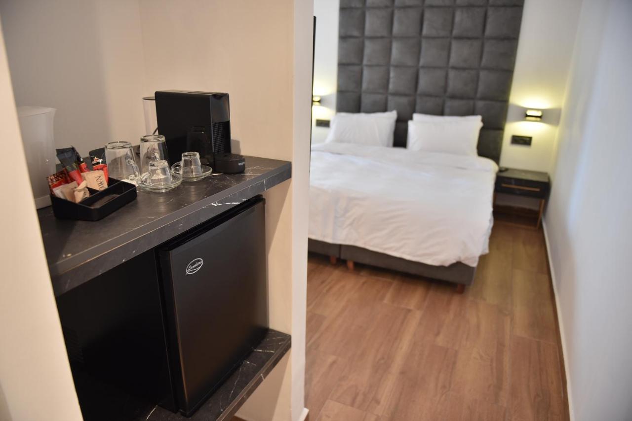 Selfie'S Boutique Hotel Tiberias Bagian luar foto