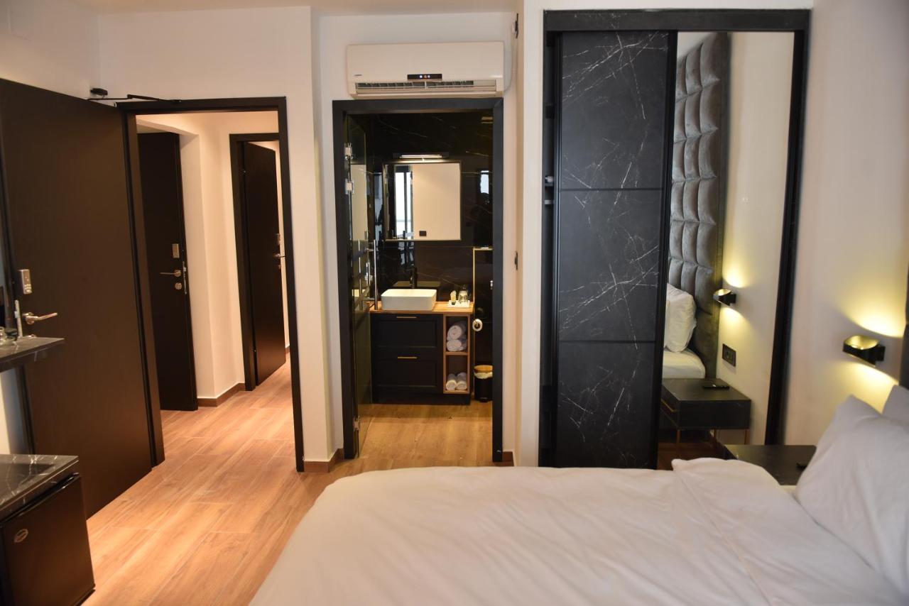 Selfie'S Boutique Hotel Tiberias Bagian luar foto